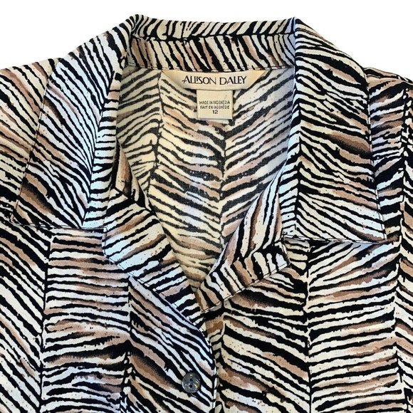 Alison Daley Blouse Top Sz 12 Animal Print Jungle Long Sleeve Button Collared - Picture 1 of 12